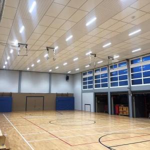 Turnhalle mit LED-Beleuchtung