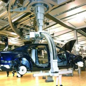 Produktionshalle Auto